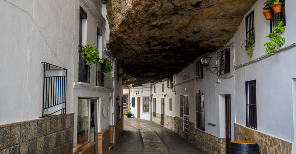 Narrow streets of Setenil de las Bodegas